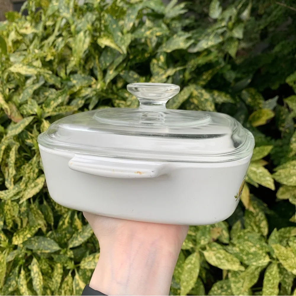 Vintage Corningware Spice of Life 1 Quart Casserole Dish w/ Pyrex Lid